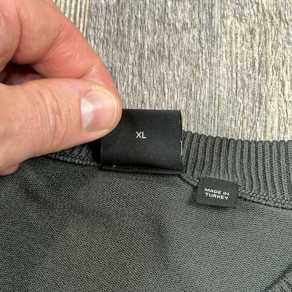 BOSS Hugo Boss Mens XL Dark Gray Crewneck Sweater Lightweight Pullover Polyamide